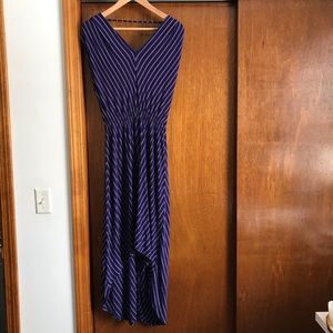 DONATING 8/1! | Mossimo | striped hi-lo maxi dress